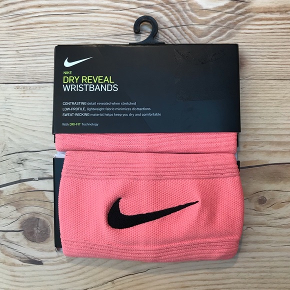 dry reveal wristbands